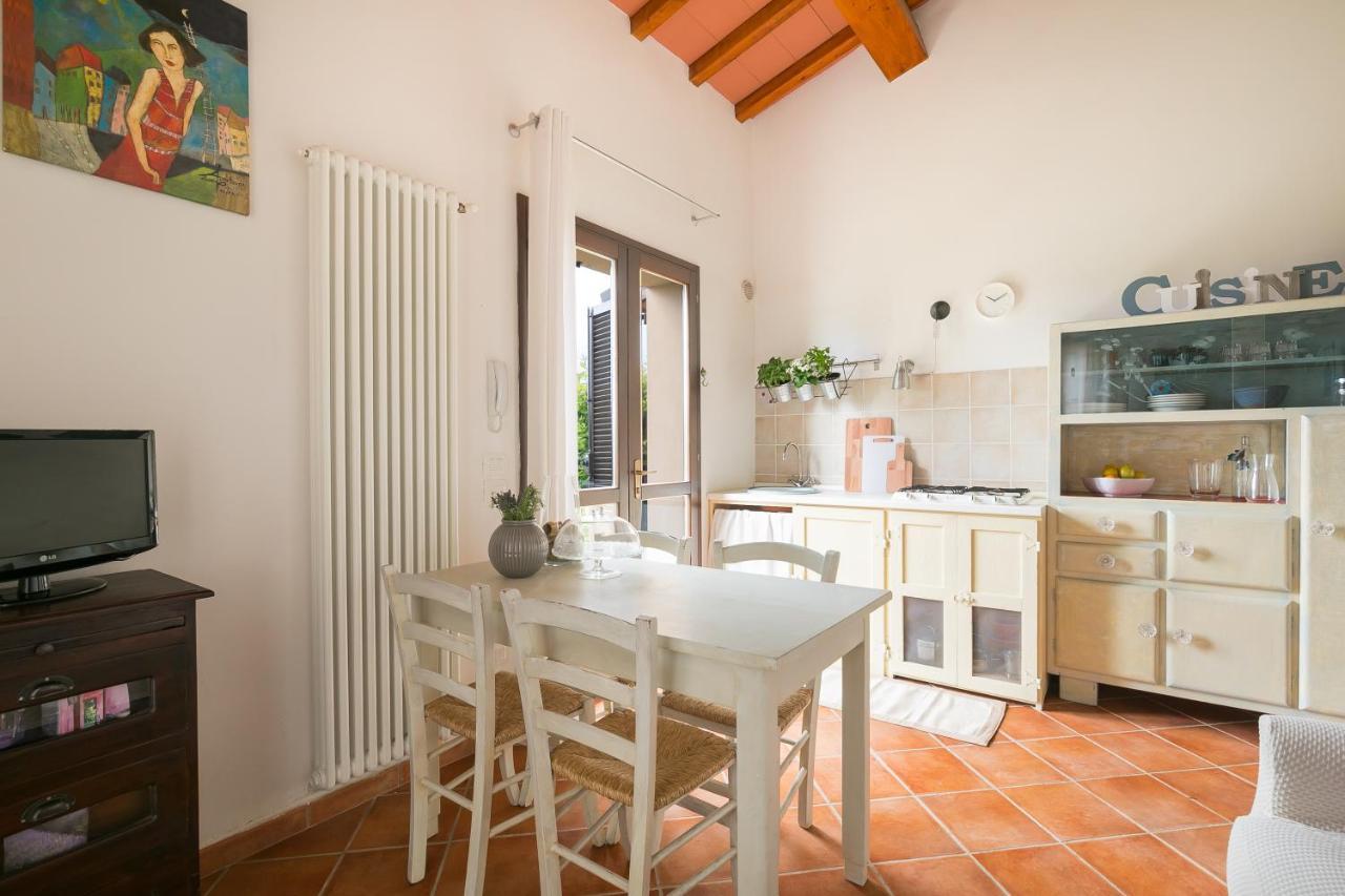 Casina Di Dario - Pet Friendly Villa Contignano Buitenkant foto